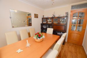 Dining Room- click for photo gallery